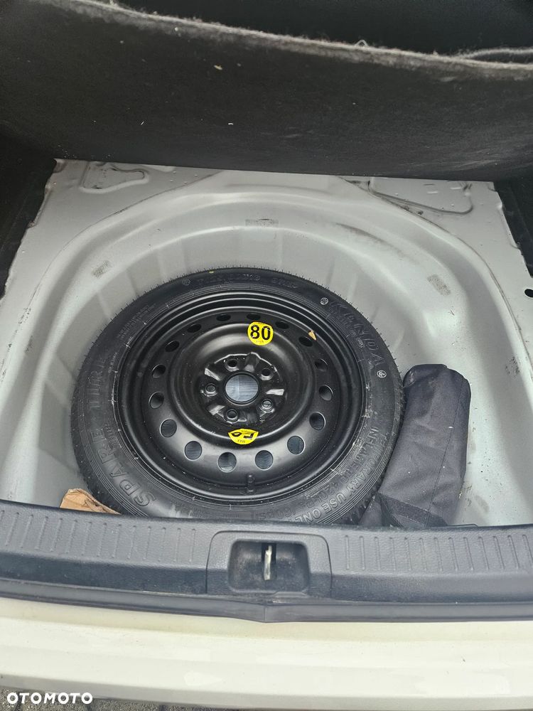 Toyota Corolla 1.6 Comfort - 9