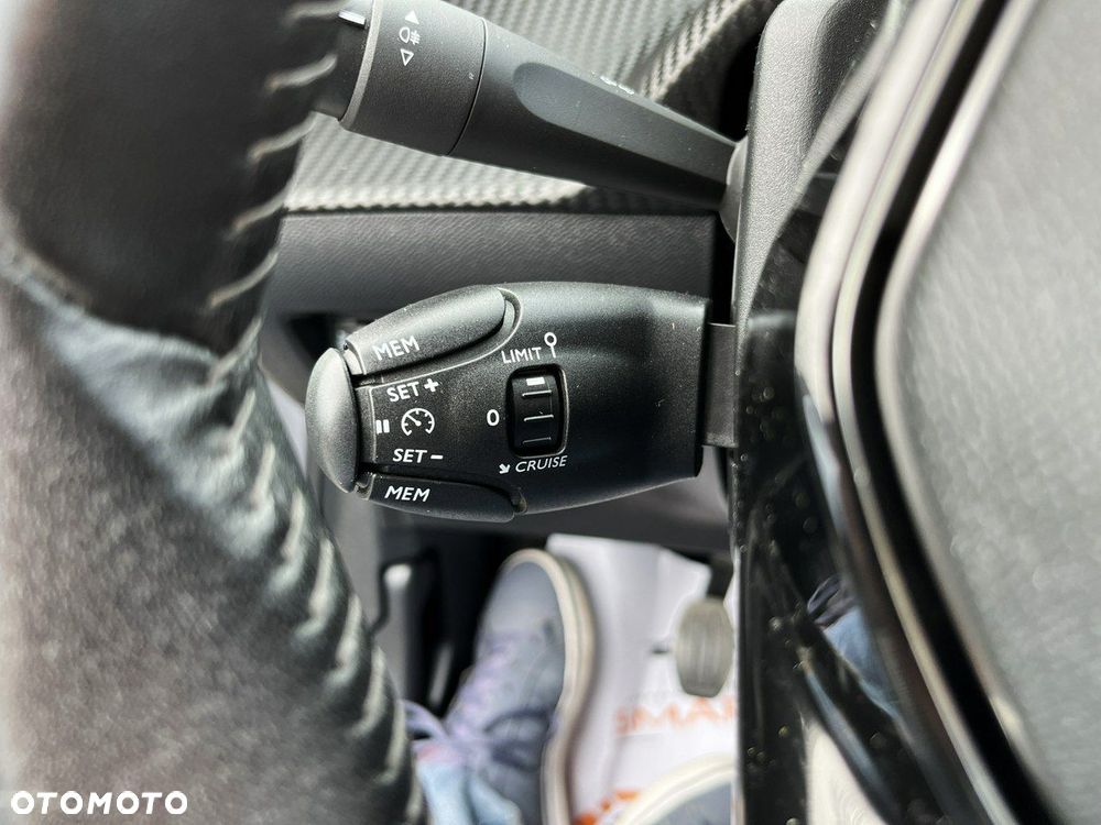 Peugeot 208 1.2 PureTech Active S&S - 15