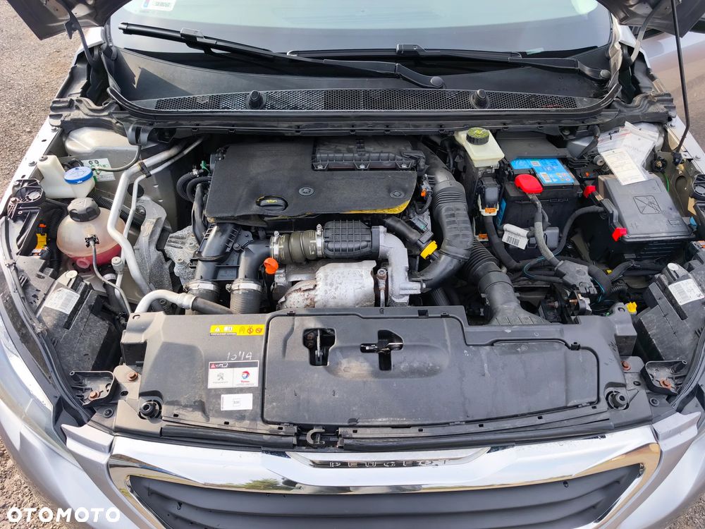 Peugeot 308 1.6 BlueHDi Active S&S - 22