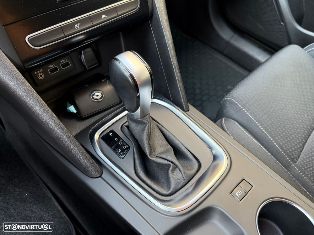 Renault Mégane Sport Tourer 1.5 Blue dCi Limited EDC - 16