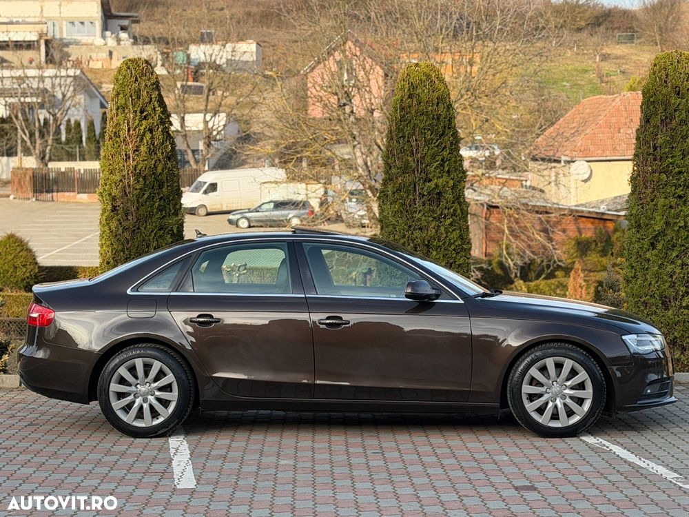 Audi A4 2.0 TDI DPF clean multitronic Ambiente - 4
