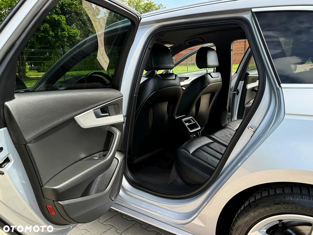 Audi A4 2.0 TDI Sport S tronic - 23