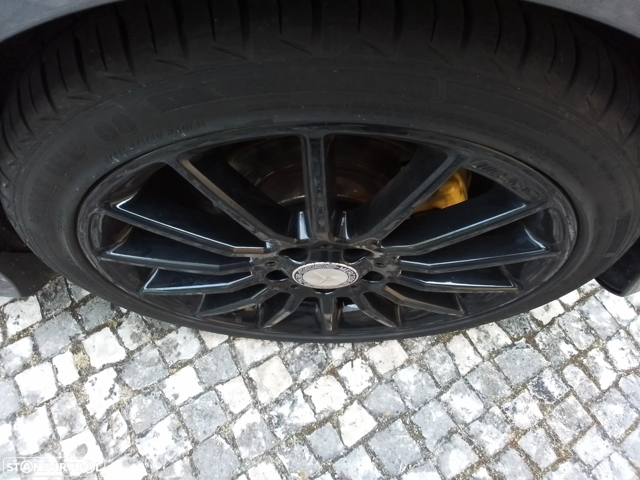 Mercedes-Benz A 180 d AMG Line - 8