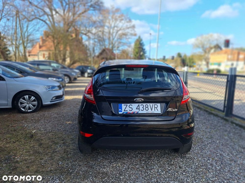 Ford Fiesta 1.25 Trend - 14