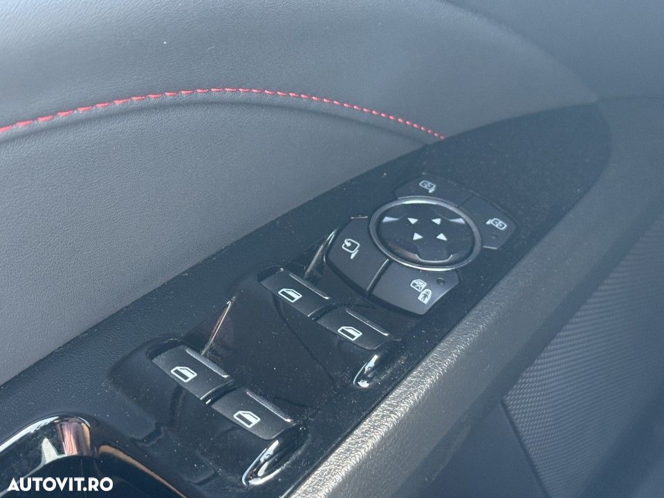 Ford Mondeo - 21