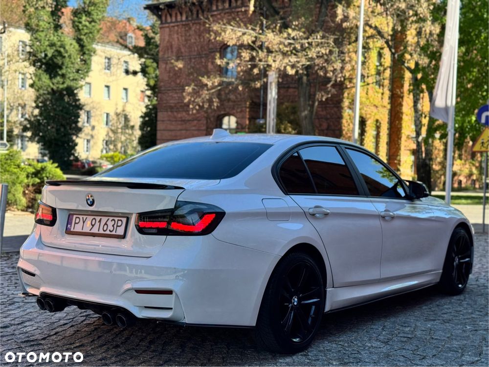 BMW Seria 3 - 25