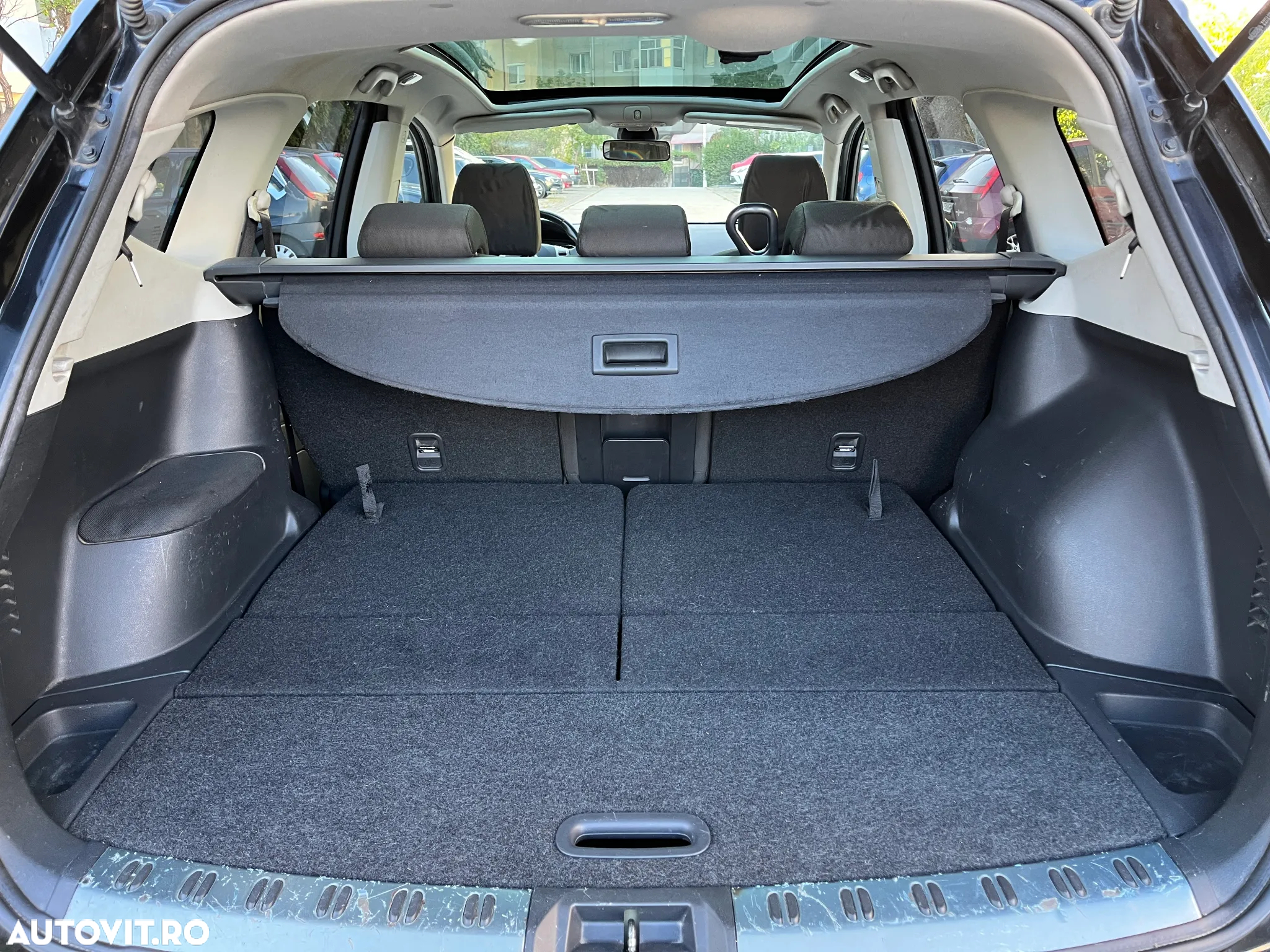 Nissan Qashqai+2 - 12