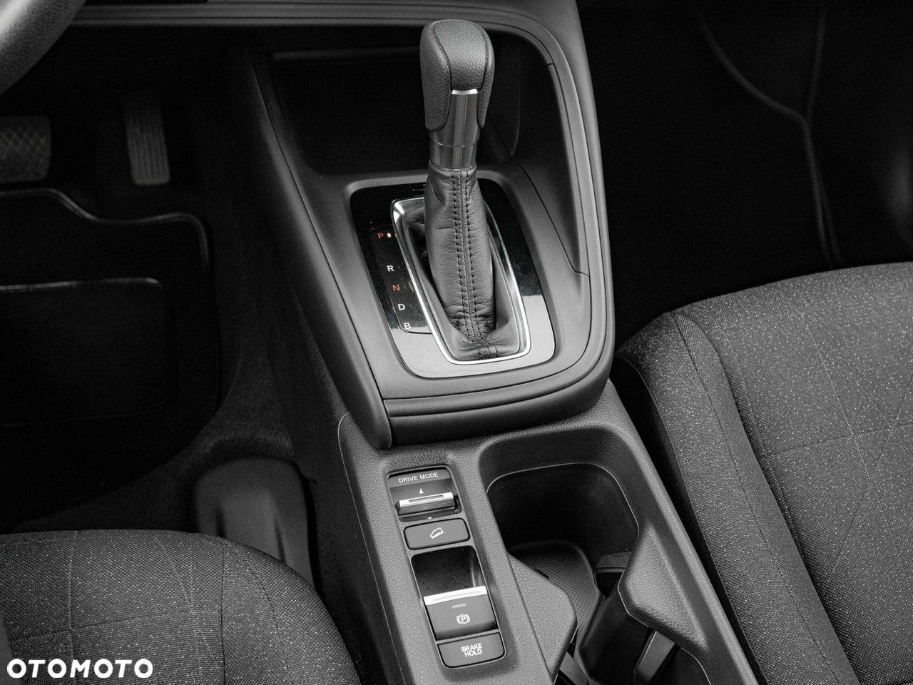 Honda HR-V 1.5 i-MMD Elegance CVT - 19