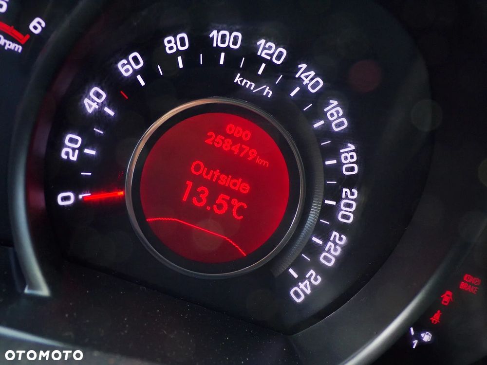 Kia Sportage 1.7 CRDI 2WD Vision - 18
