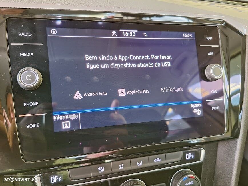 VW Passat 1.6 TDI Confortline DSG - 22