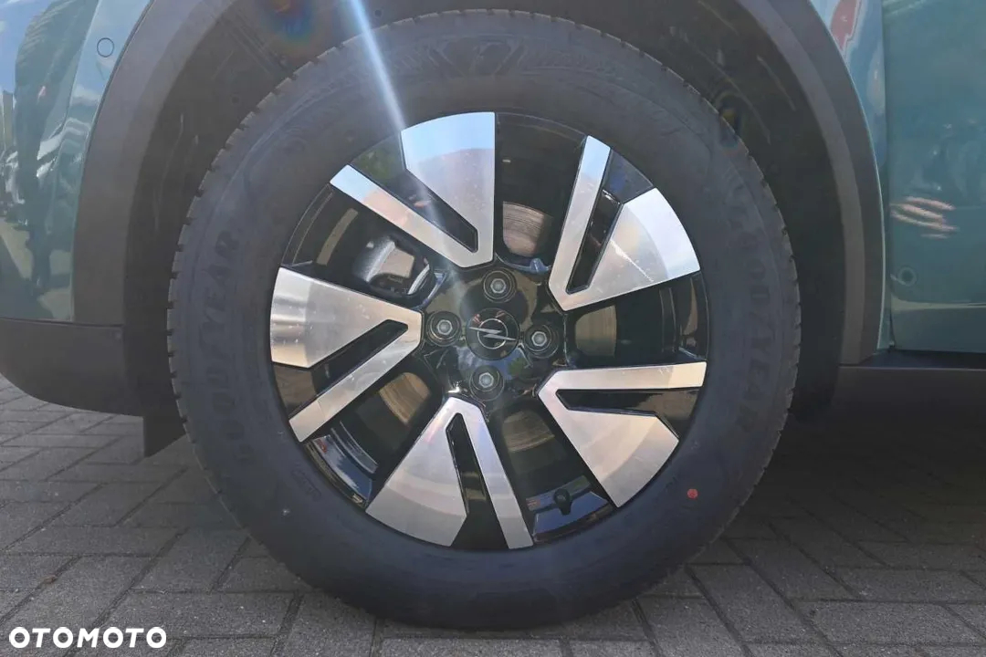 Opel Frontera 1.2 T mHEV GS eDTC6 - 12