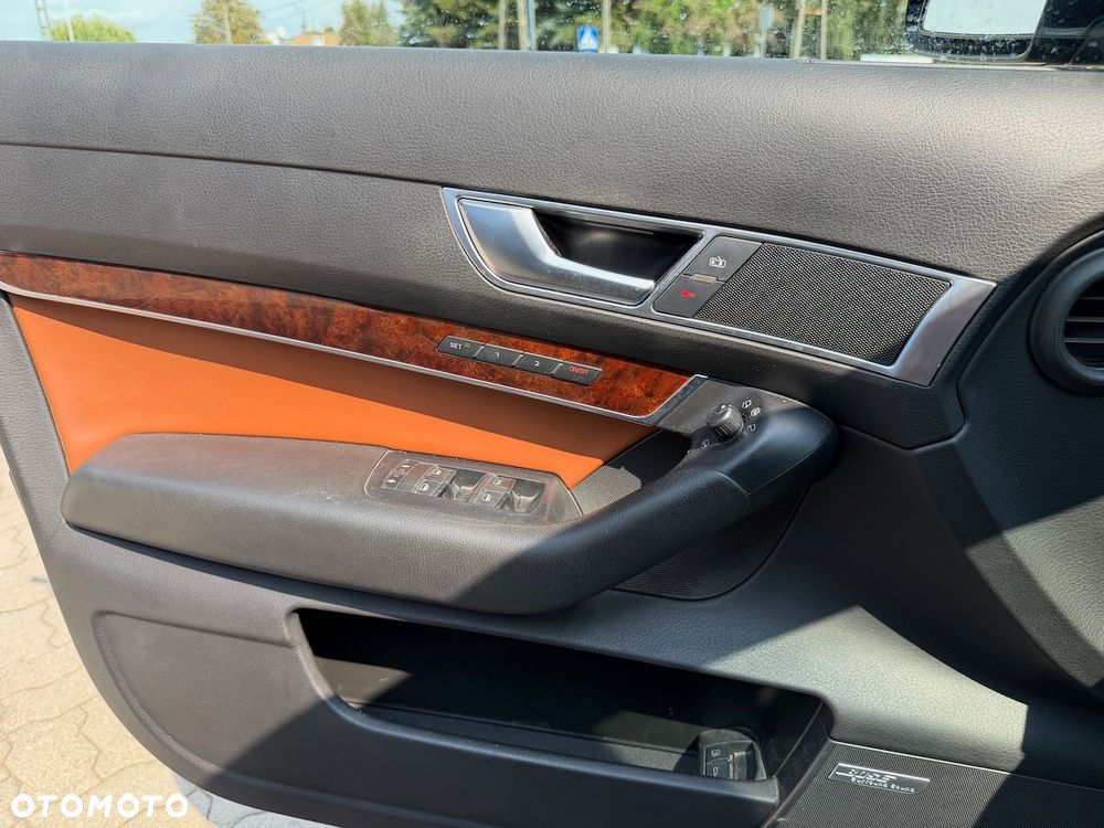 Audi A6 Limousine 3.2 FSI Quattro Tiptronic - 13