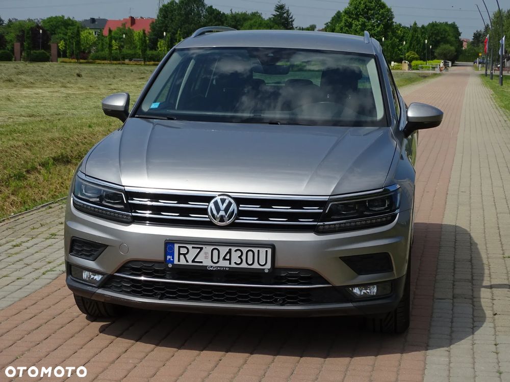 Volkswagen Tiguan - 19