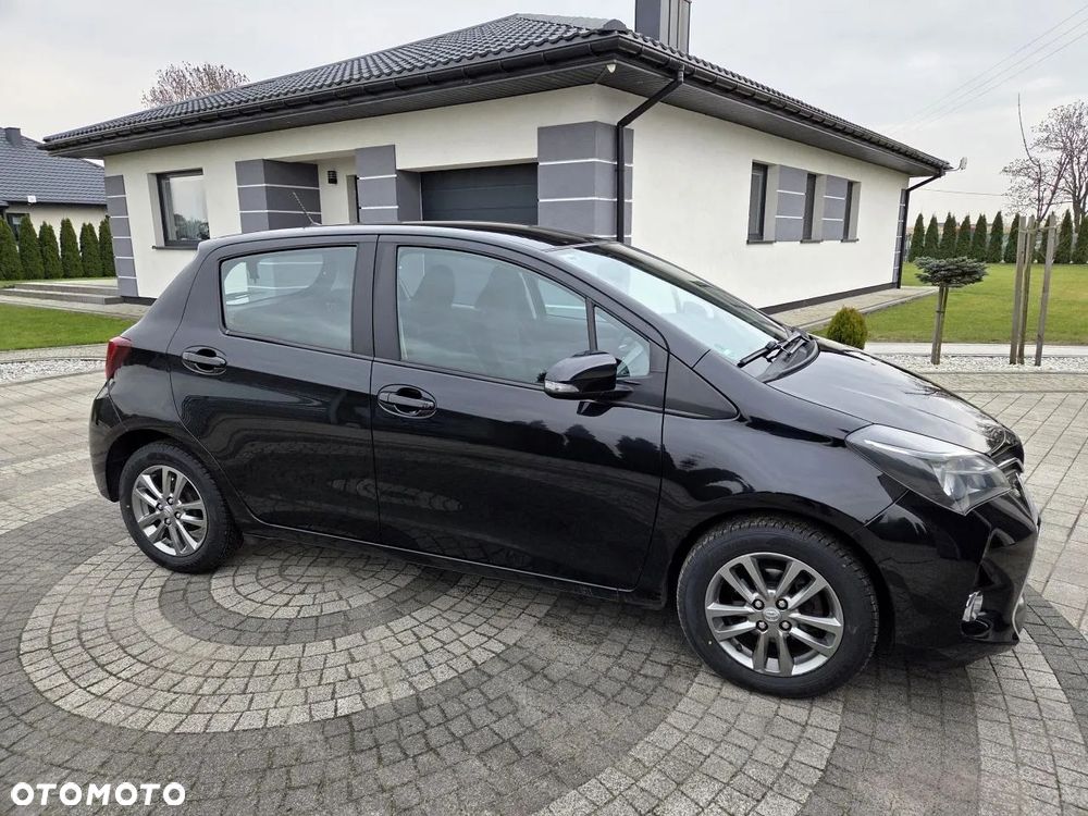 Toyota Yaris - 4