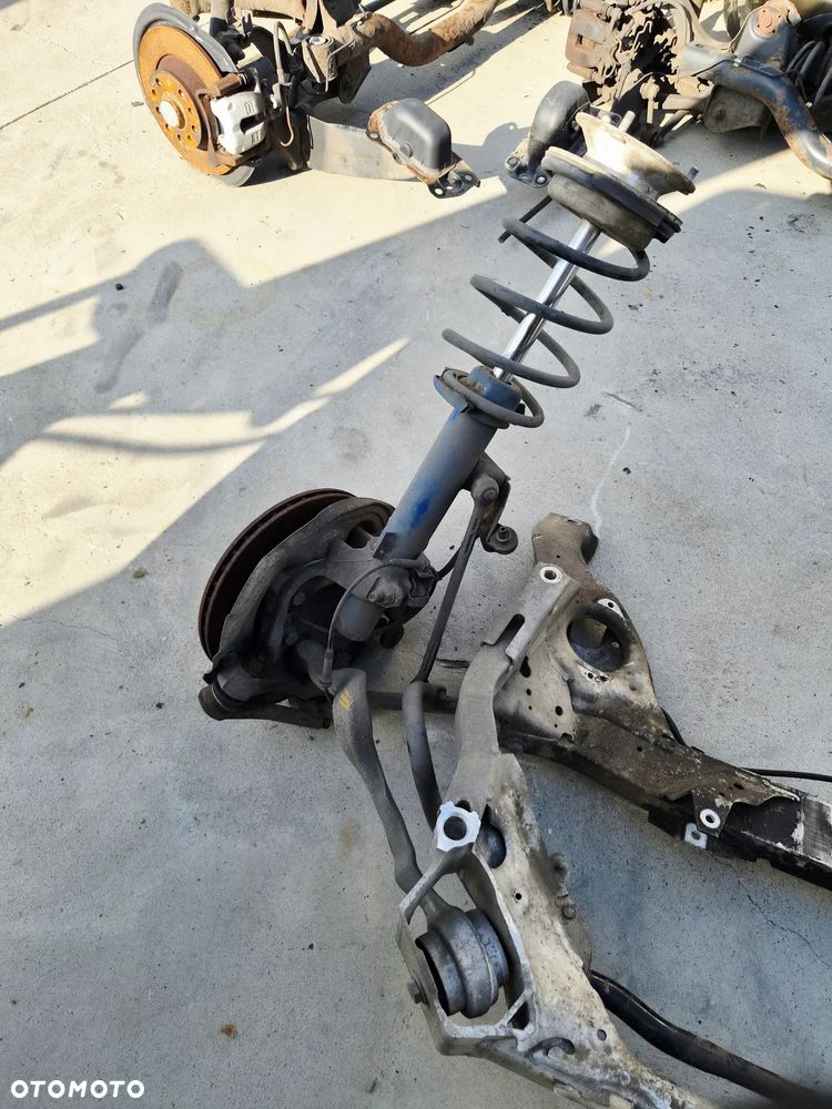 Sanki Zawieszenie Przód Przednie BMW 1 E87 E87 E81 E82 E88 E90 E91 E92 E93 - 2