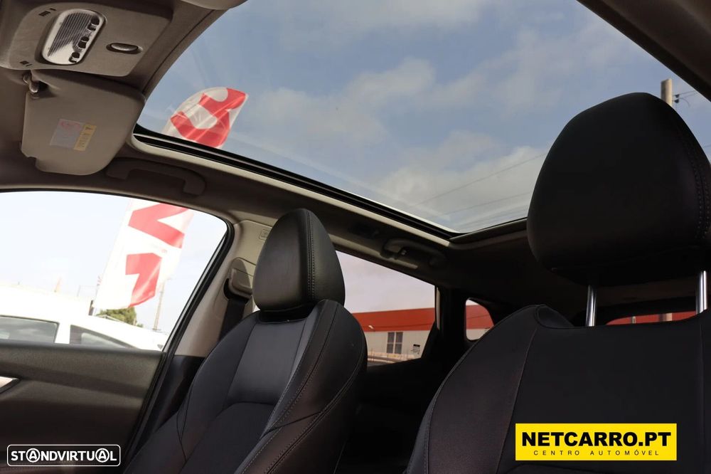Nissan Qashqai 1.5 dCi N-Connecta - 11
