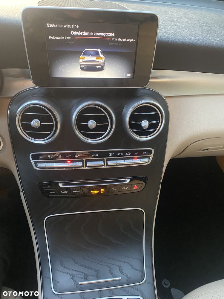 Mercedes-Benz GLC 220 d 4-Matic - 8