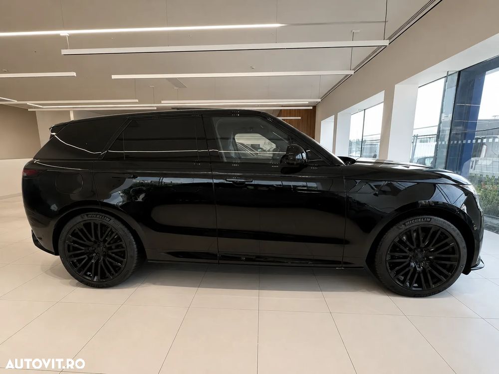 Land Rover Range Rover Sport 4.4 V8 P530 MHEV Dynamic HSE - 3