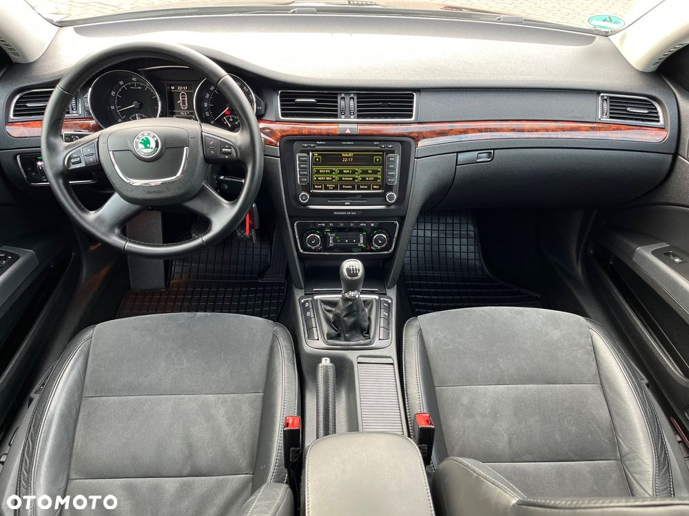 Skoda Superb 1.4 TSI Exclusive - 6
