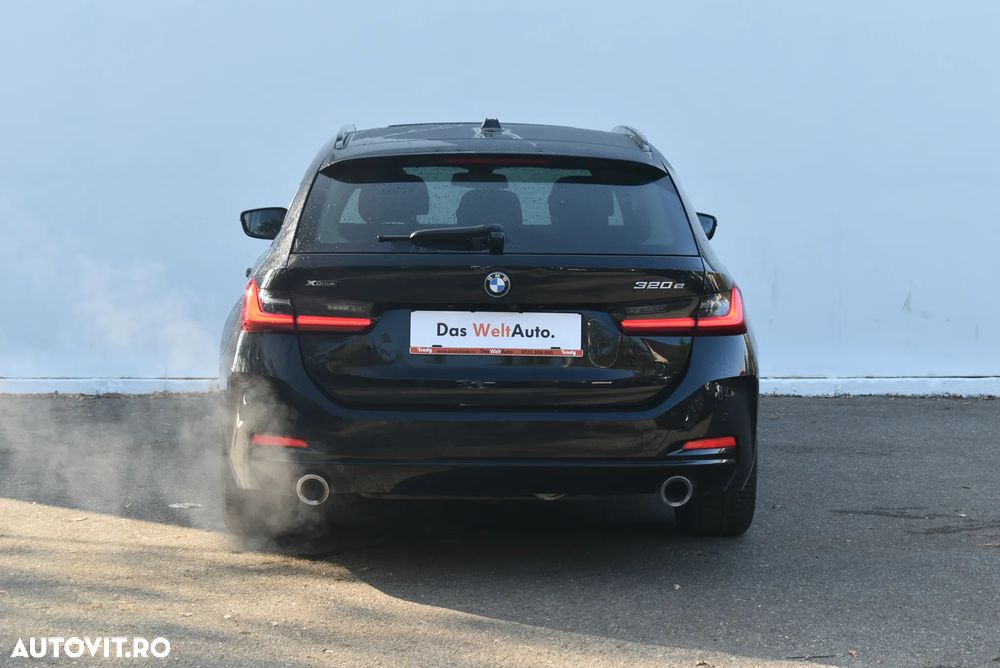 BMW Seria 3 320e xDrive AT PHEV - 8