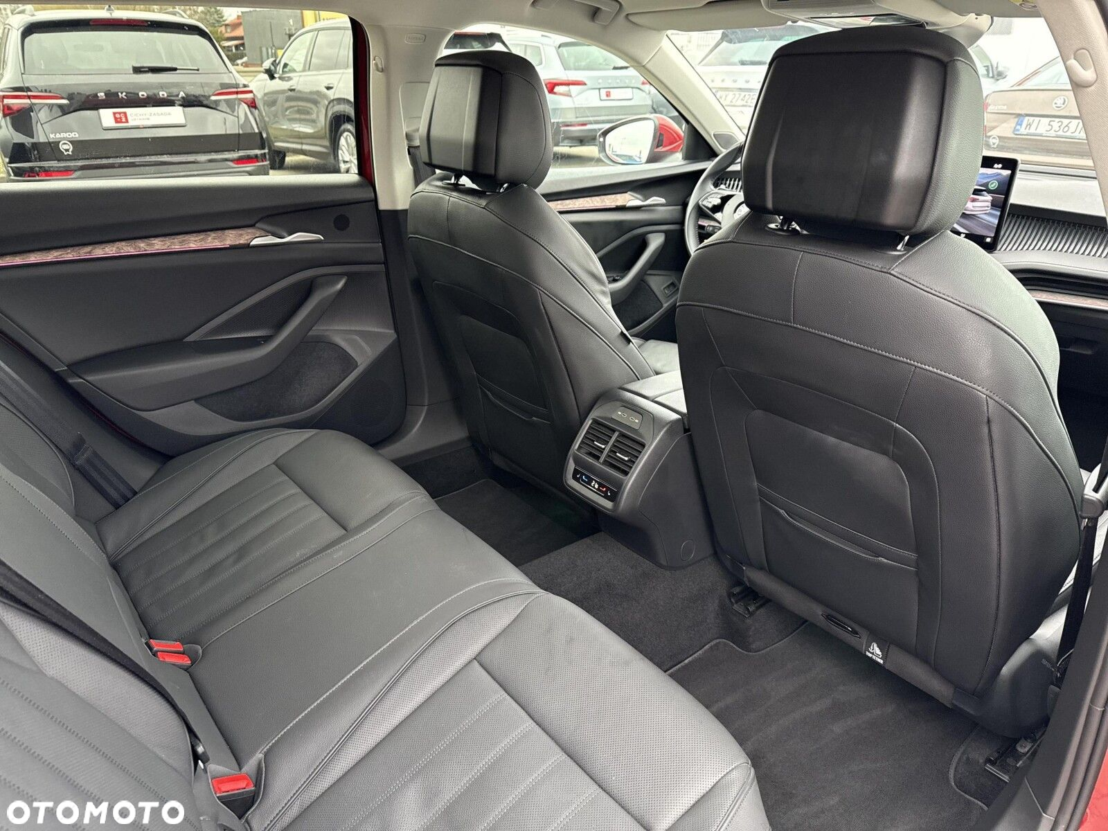 Skoda Superb 2.0 TDI SCR 4x4 L&K DSG - 23