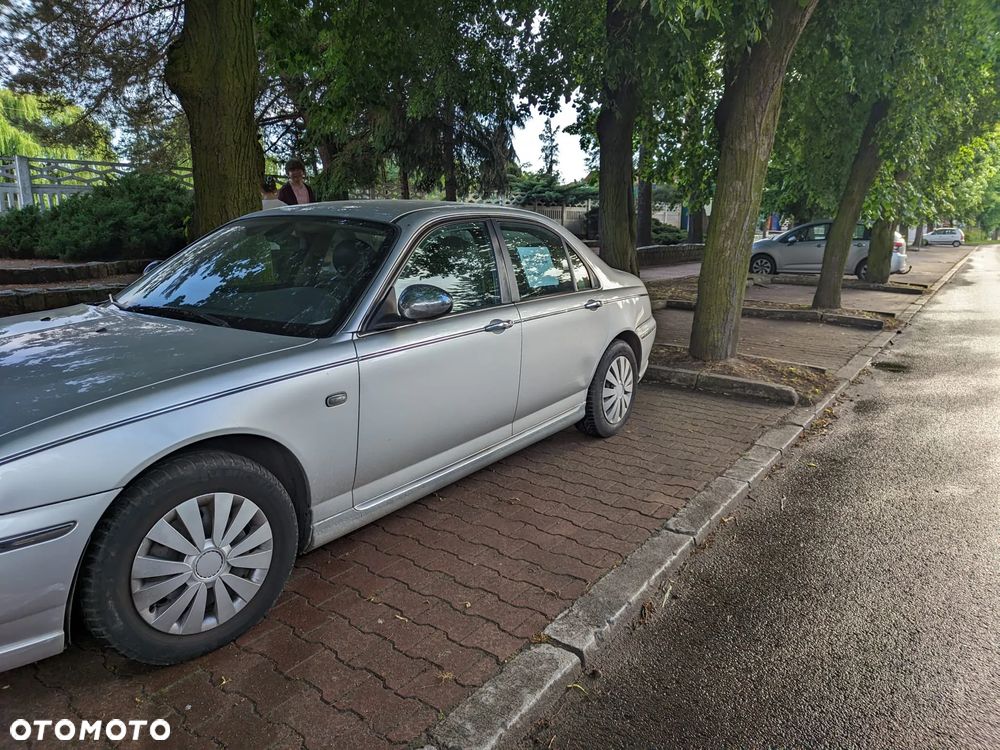 Rover 75 - 4