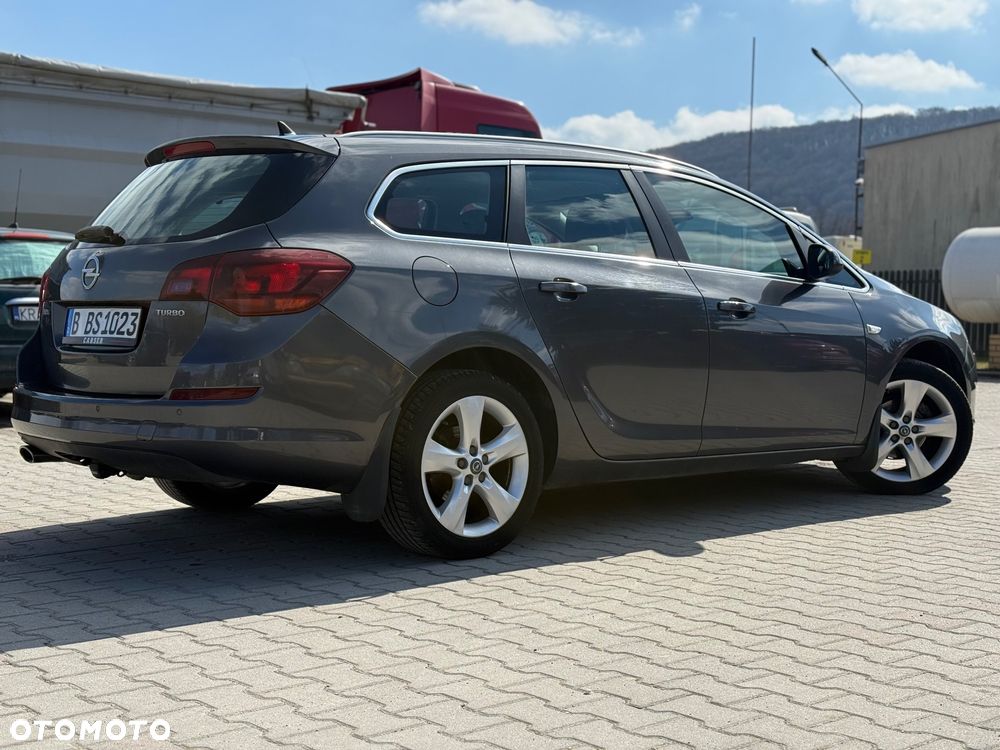 Opel Astra 1.4 Turbo Sport - 29
