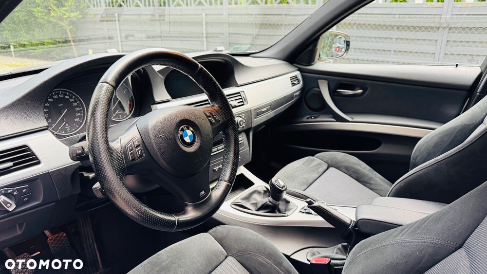 BMW Seria 3 320d - 18