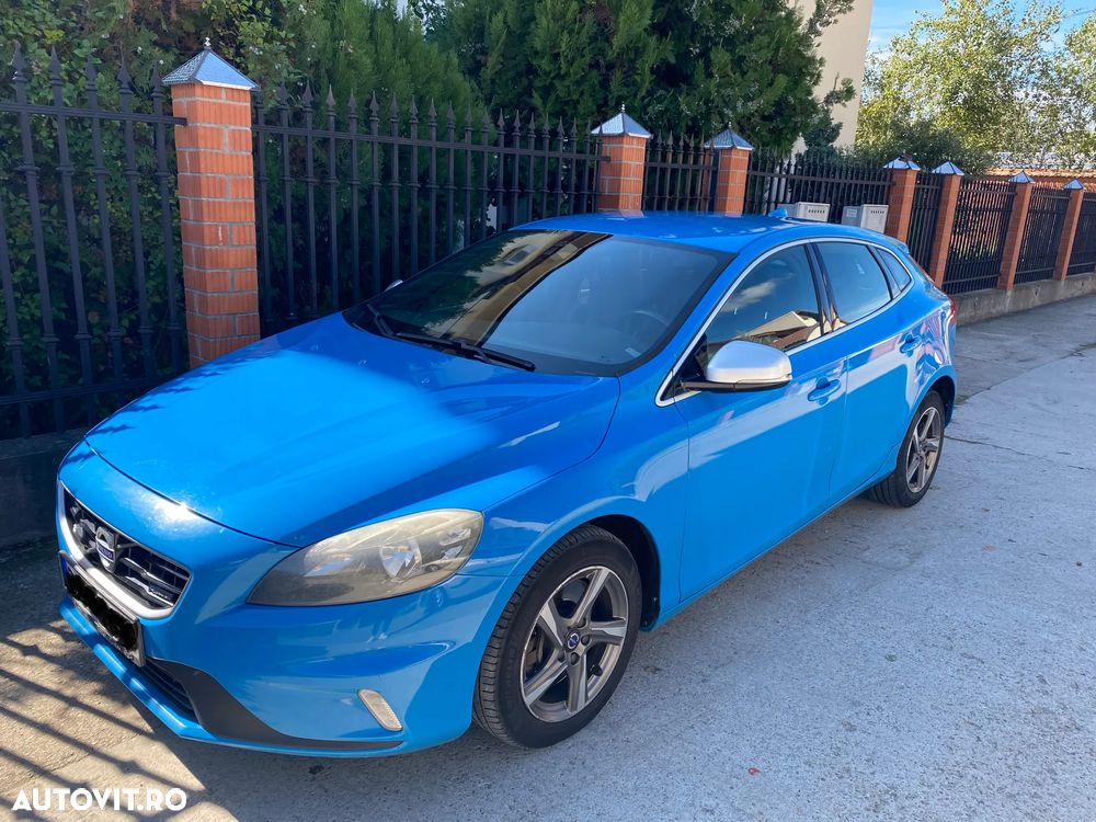 Volvo V40 D4 VEA R-Design - 9