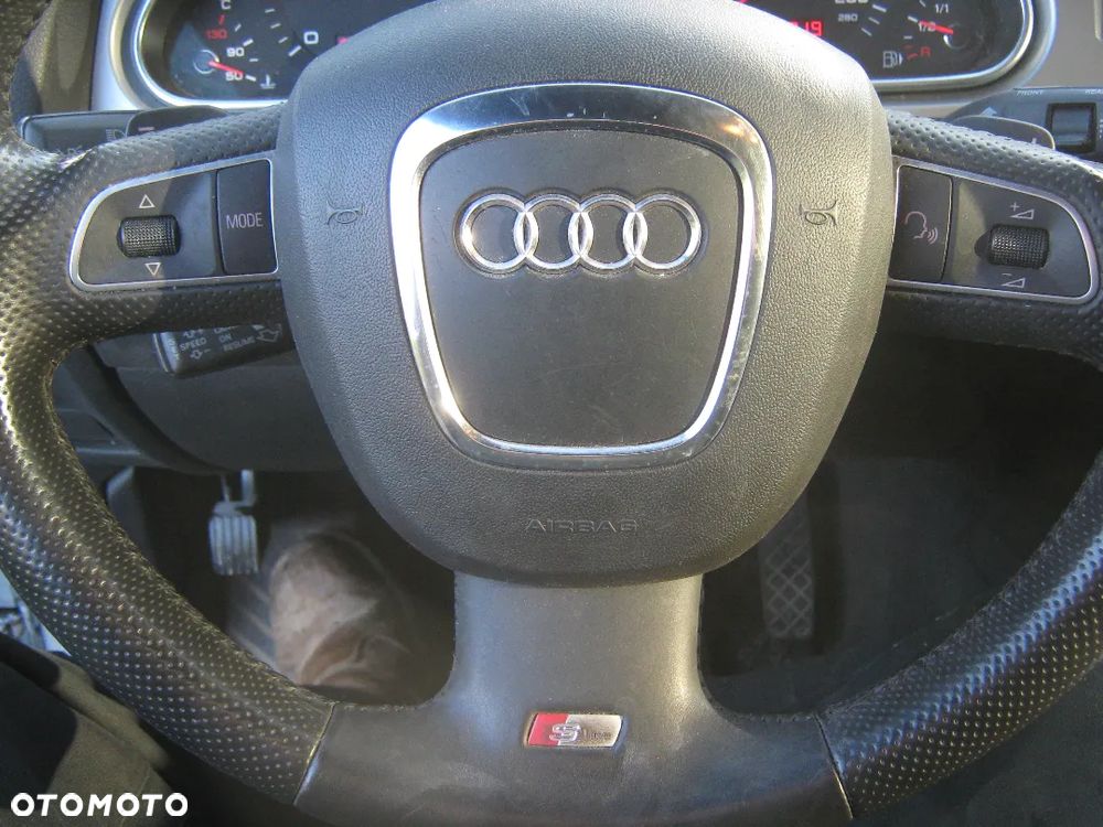 Audi Q7 - 16