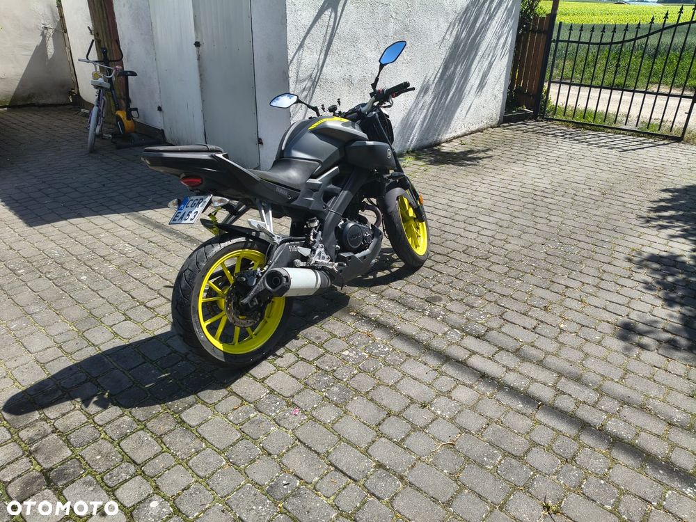 Yamaha MT - 2