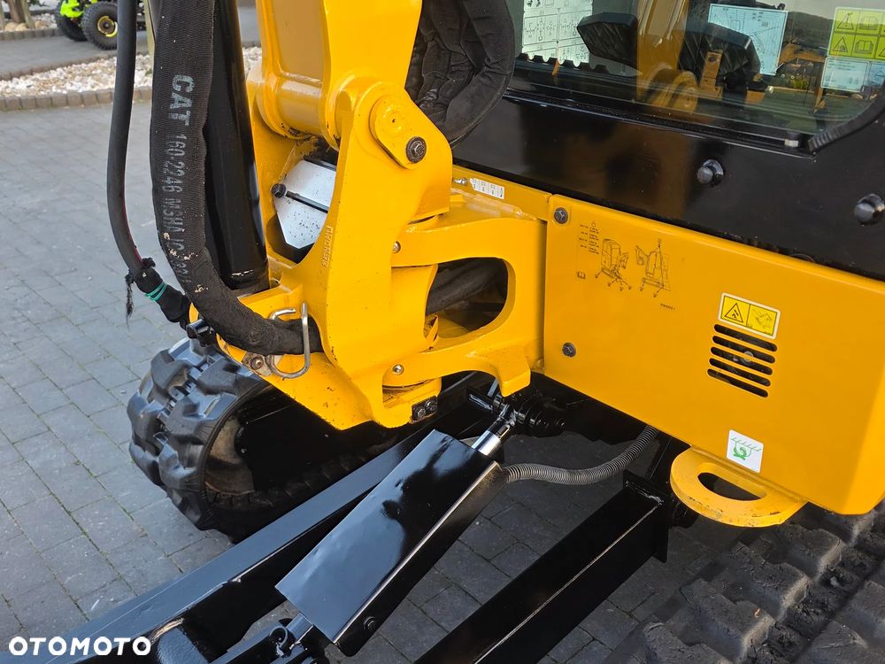 Caterpillar CAT 302.7 CR mini koparka szybkozłącze 3 łyżki piękna serwisowana 1 wł JCB sprowadzona w oryginale - 12