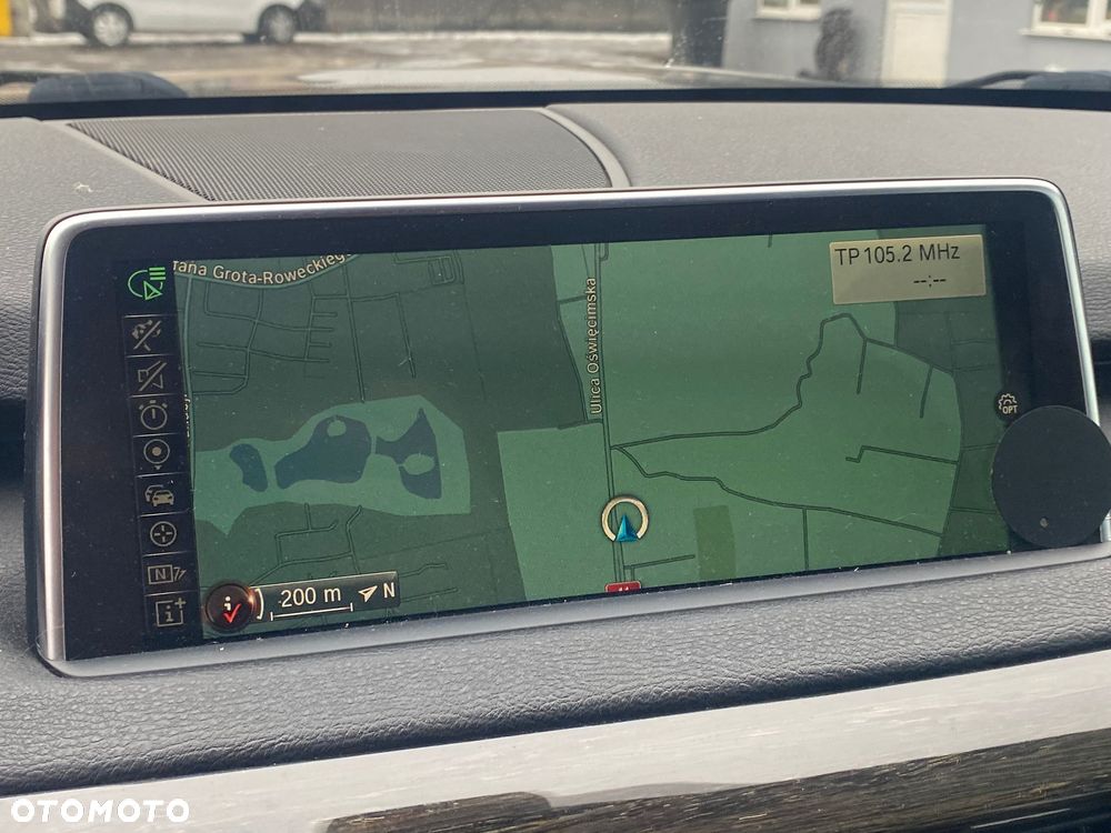 BMW X5 xDrive50i Sport-Aut - 18