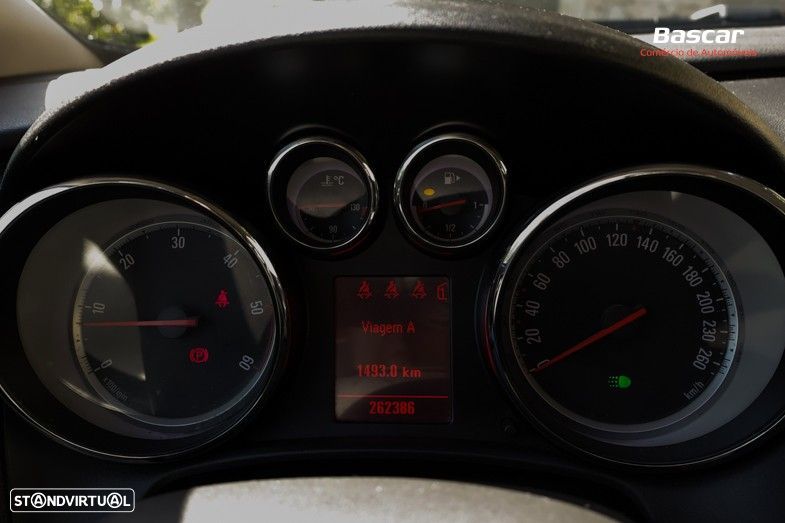 Opel Astra 1.7 CDTI Cosmo - 28