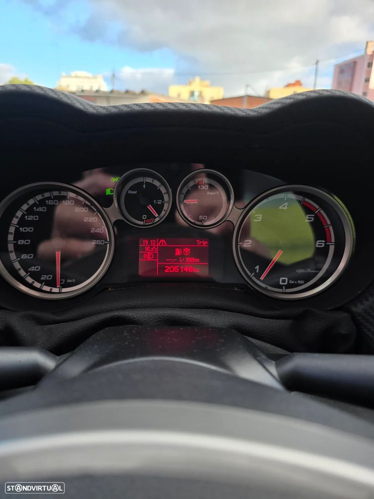 Alfa Romeo MiTo - 22