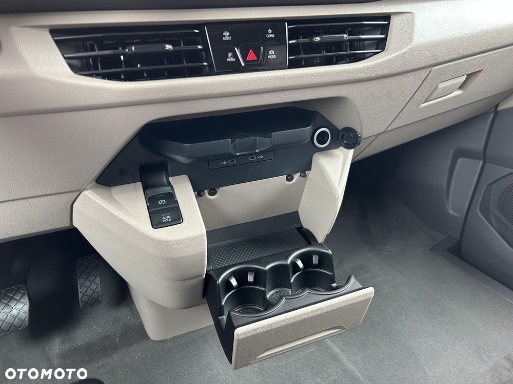 Volkswagen california Beach TOUR 5-os. 2.0TDI 150KM (dolne i górne łóżko) - 32