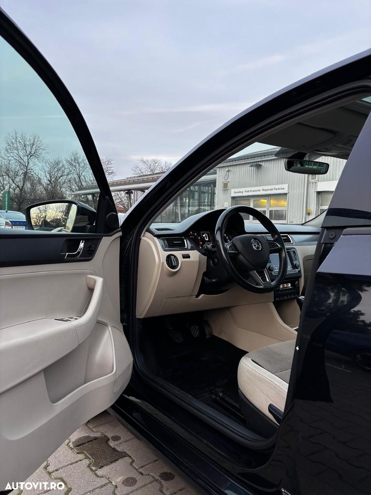 Skoda RAPID Spaceback 1.2 TSI Style - 4