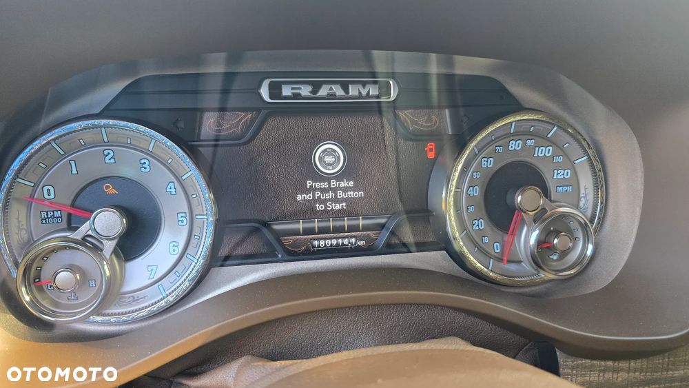 RAM 1500 5.7 Crew Cab Longhorn - 16