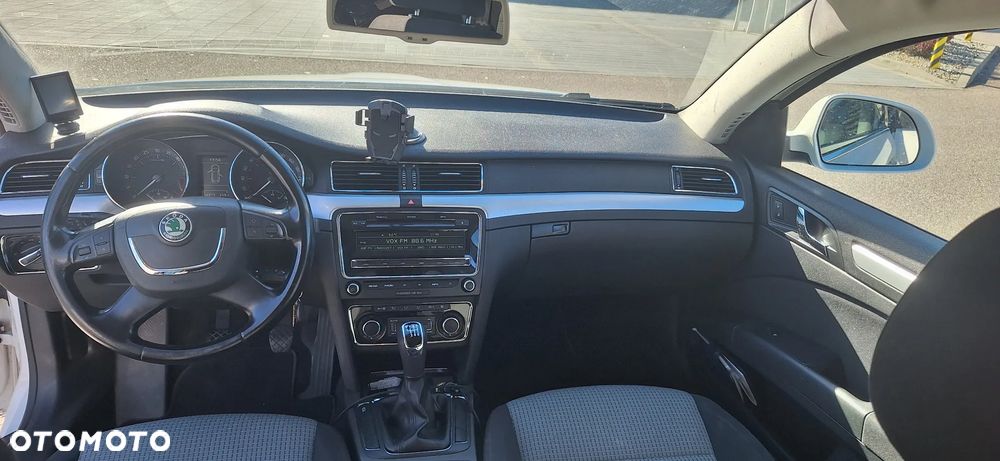 Skoda Superb 2.0 TDI Comfort - 7