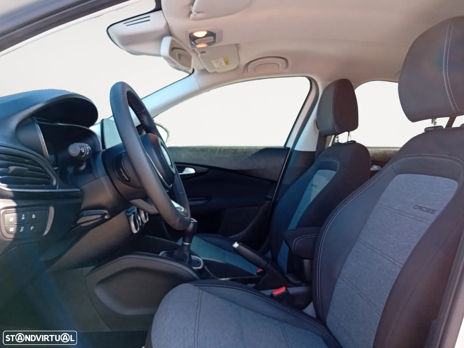 Fiat Tipo Cross 1.3 Multijet - 10