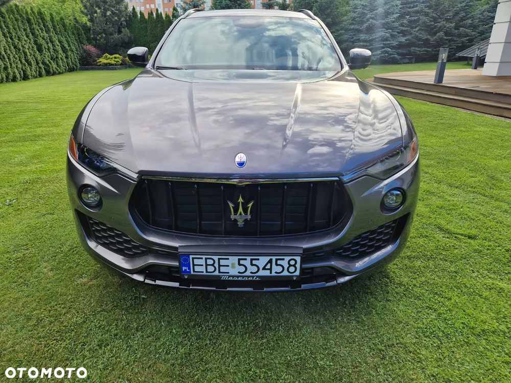 Maserati Levante - 4