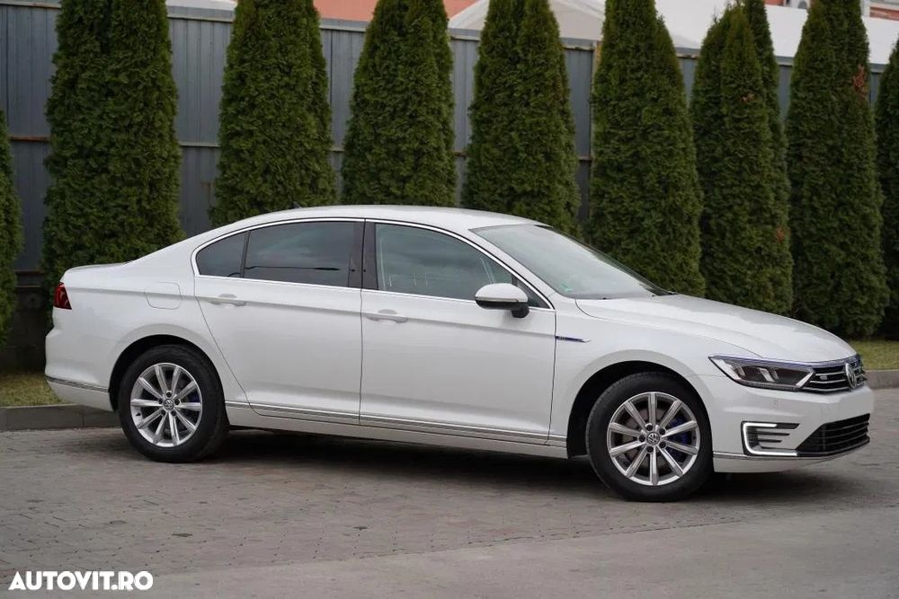 VOLKSWAGEN Passat 2017 — imagine 9