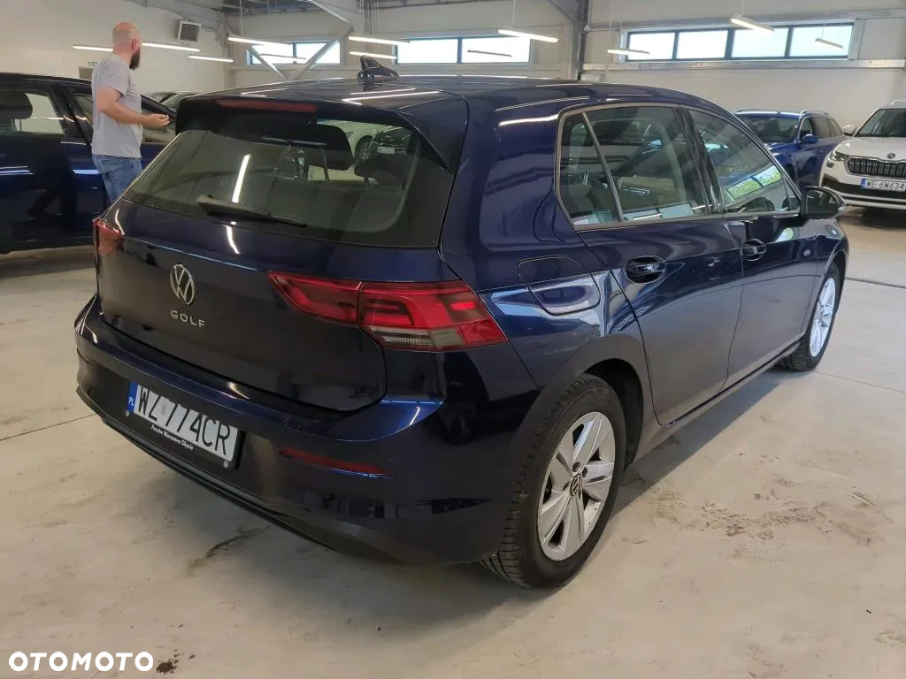 Volkswagen Golf VIII 1.5 TSI EVO Life - 3