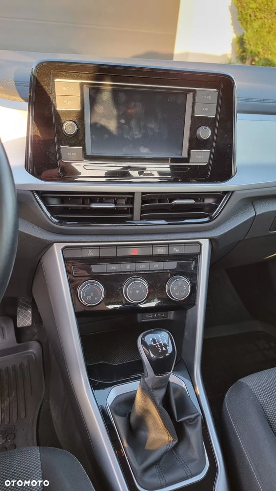 Volkswagen T-Roc 1.5 TSI Life - 16