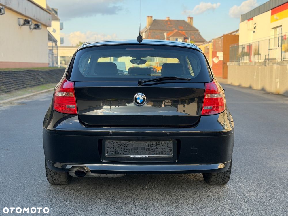 BMW Seria 1 116i - 14