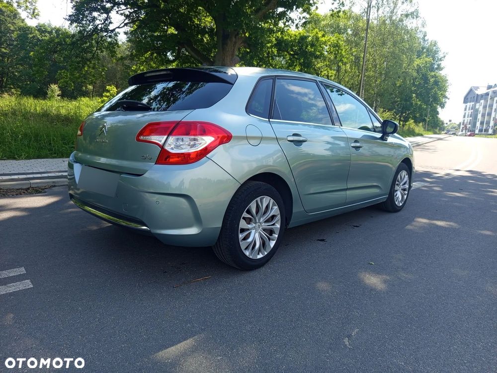 Citroën C4 VTi 120 Exclusive - 7