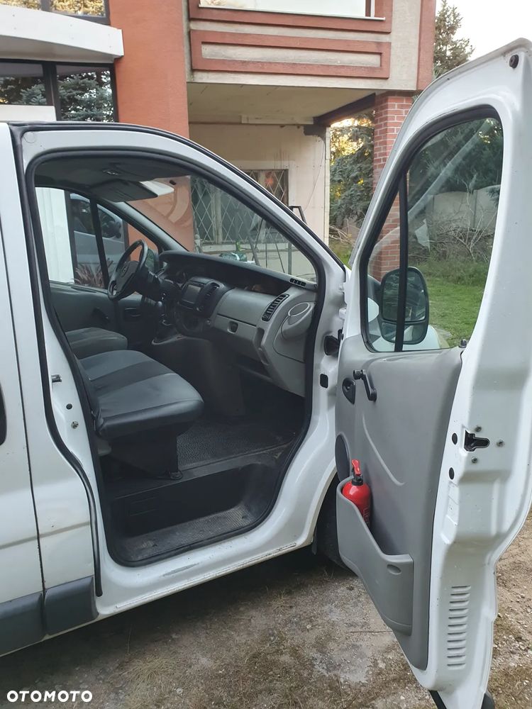 Opel Vivaro - 6