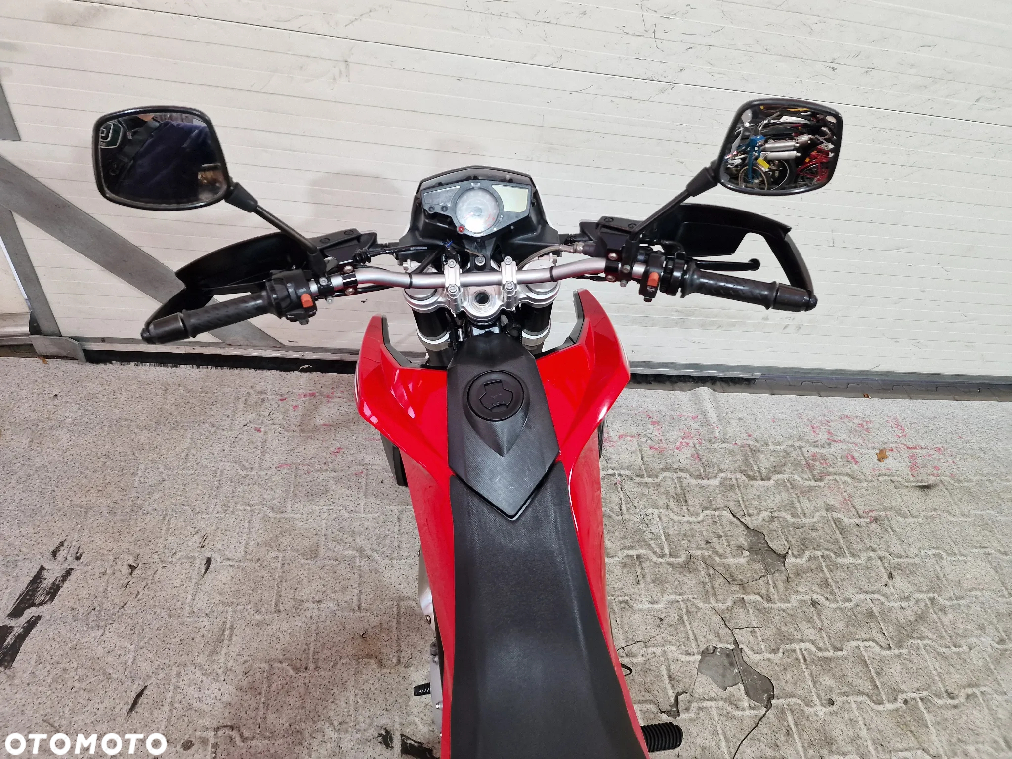 Husqvarna SM - 29