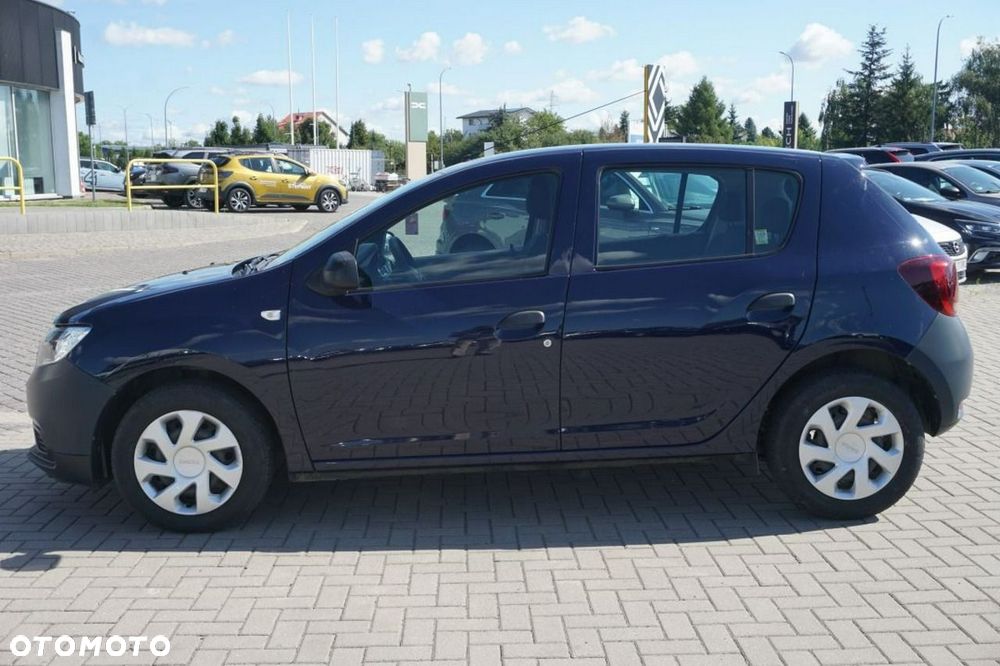 Dacia Sandero - 8