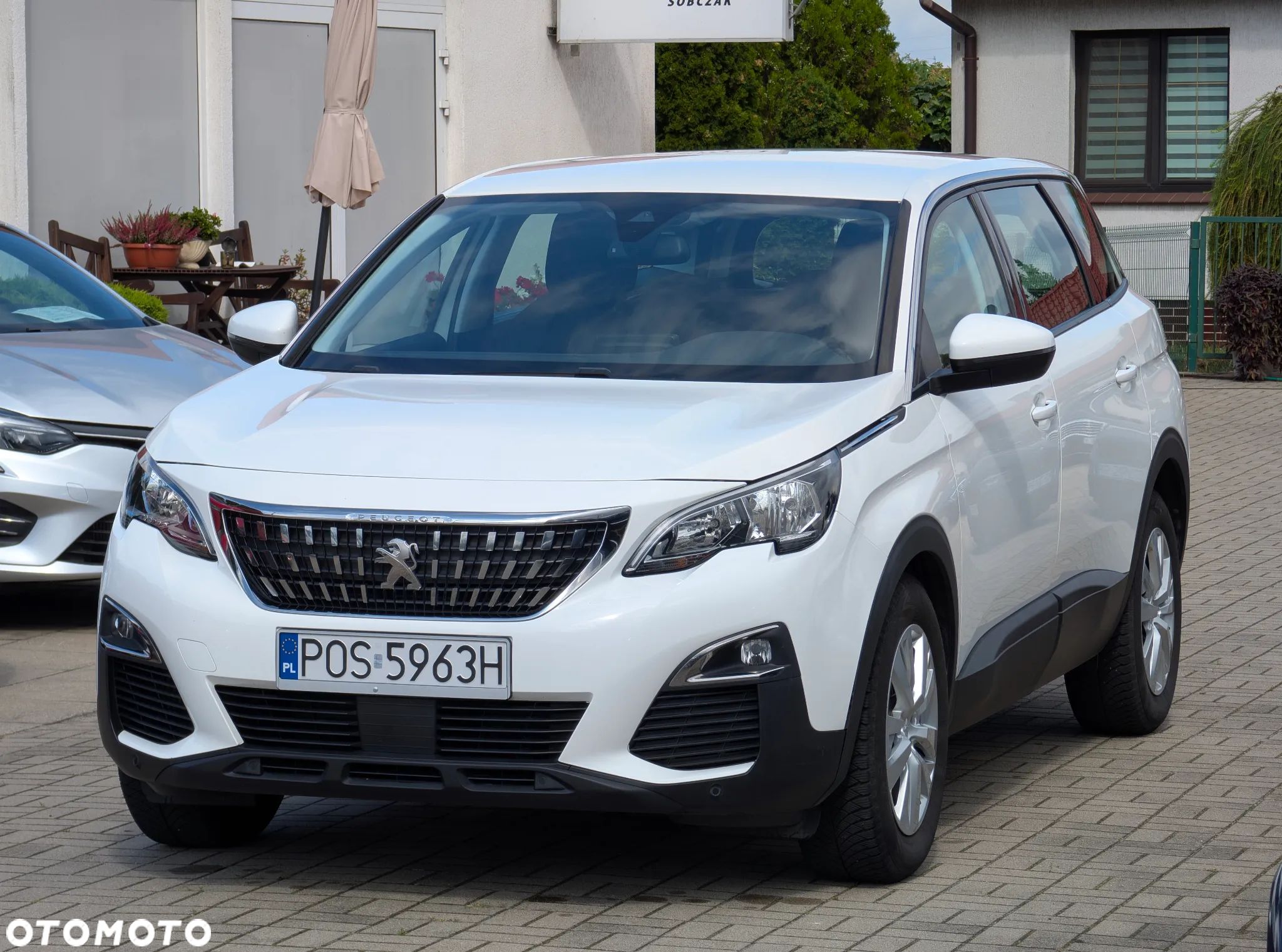 Peugeot 5008 1.2 PureTech Active Pack S&S - 1